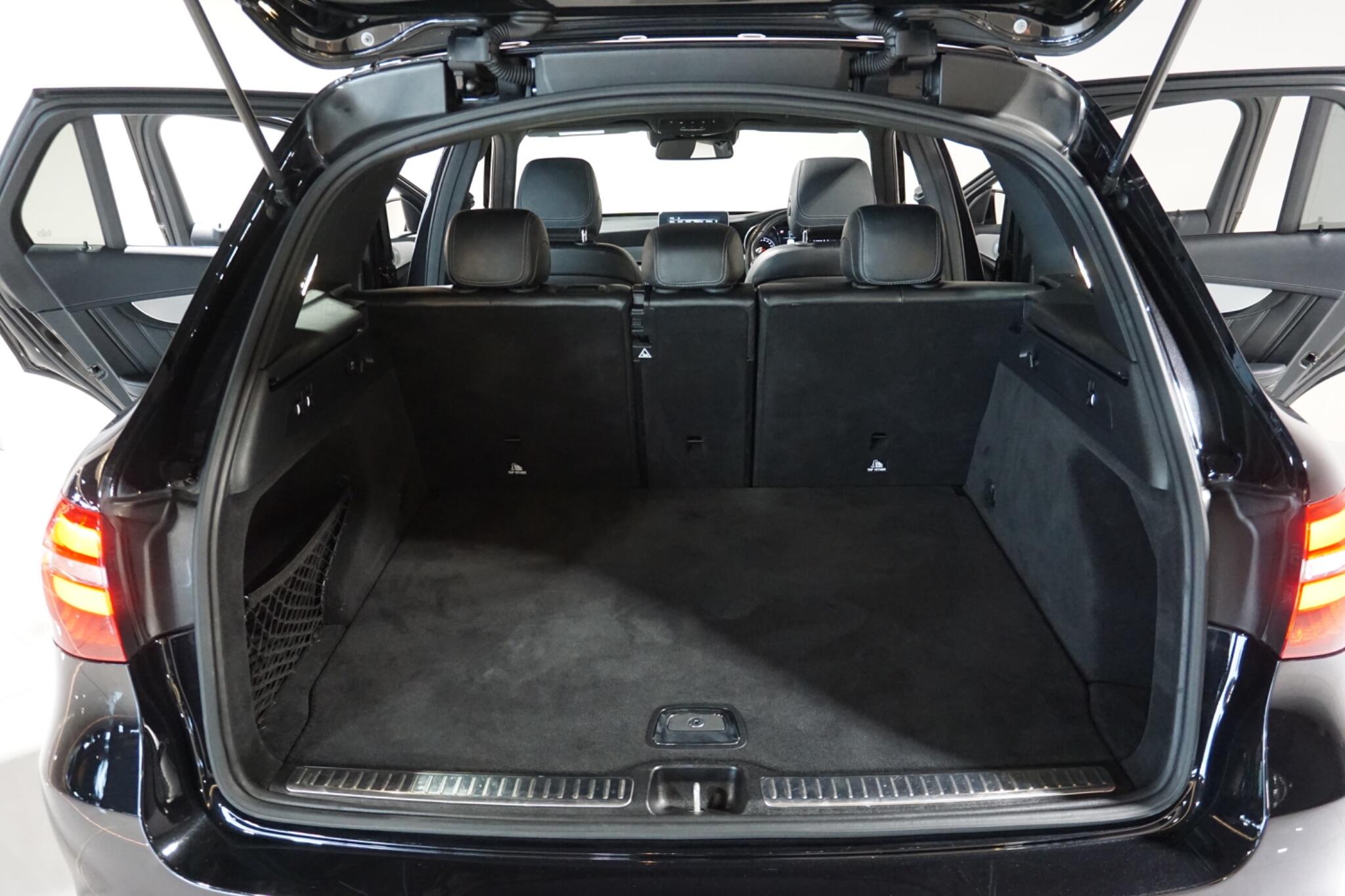 Mercedes-Benz GLC 4.0 GLC63 V8 BiTurbo AMG (Premium) SUV 5dr Petrol AMG SpdS MCT 4MATIC+ Euro 6 (s/s) (476 ps)